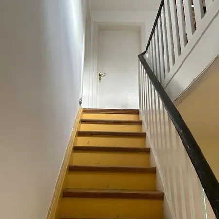 Dachgeschosswohnung Nah Am Rhein