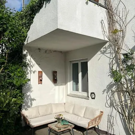 Dachgeschosswohnung Nah Am Rhein *